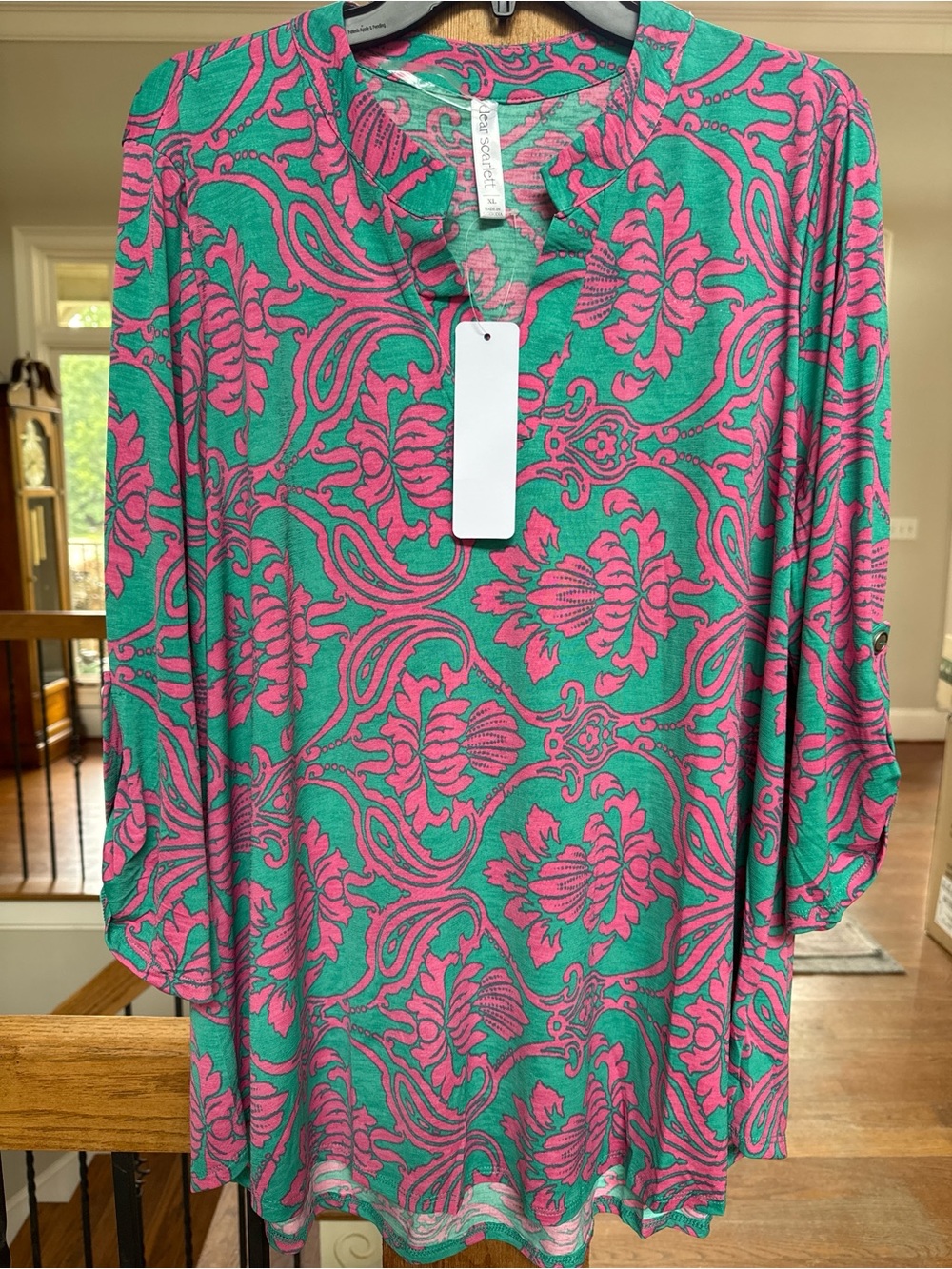 Dear Scarlett Vibrant Green & Pink Floral V-Neck Tunic Top - Picture 2 of 5